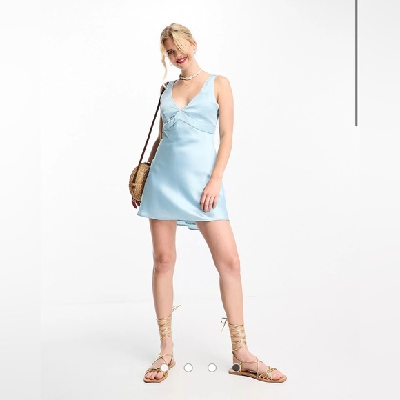 ❤️Abercrombie & Fitch bias satin slip mini dress - Picture 5 of 7